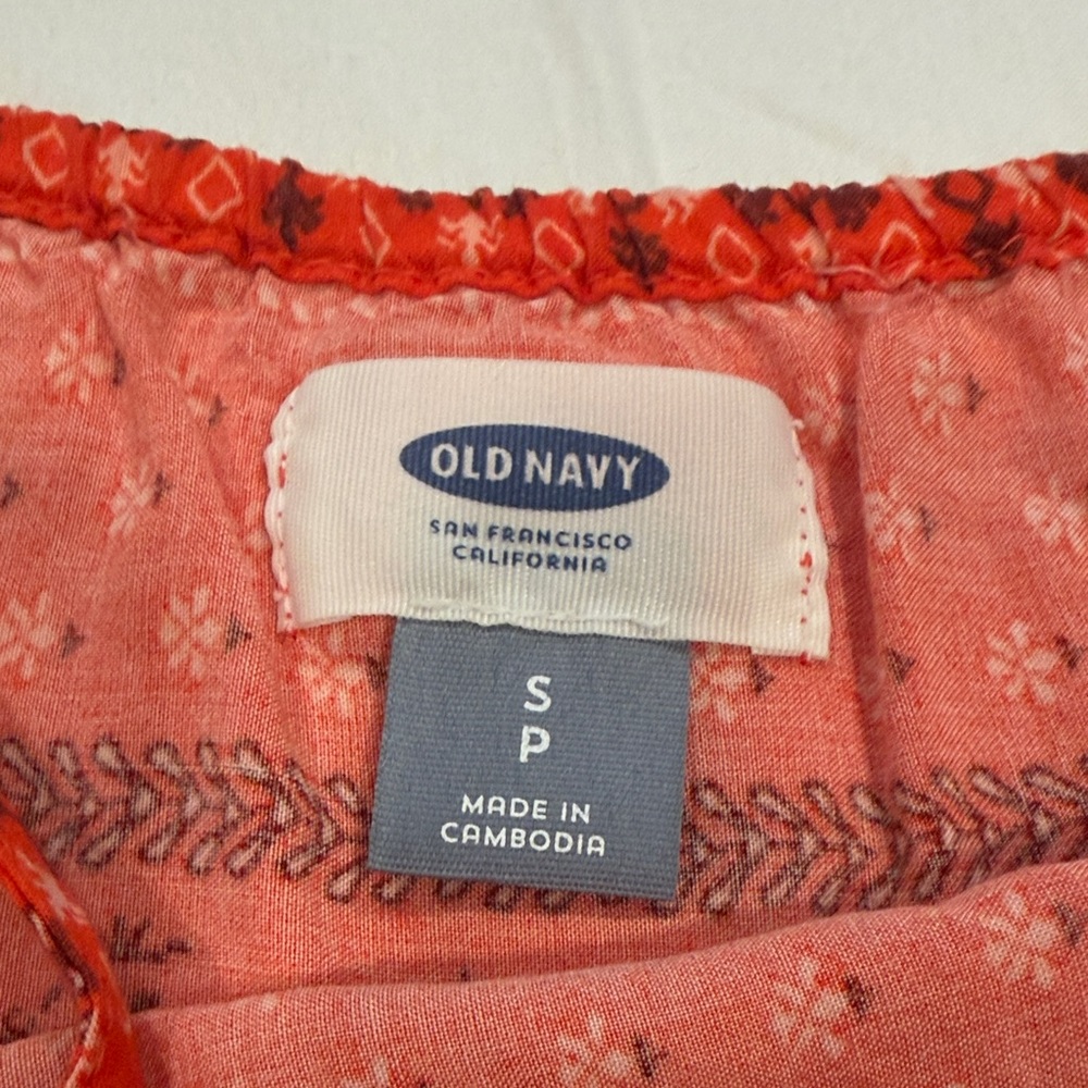 Old Navy Red Printed Spaghetti Strap Romper - Picture 2 of 4